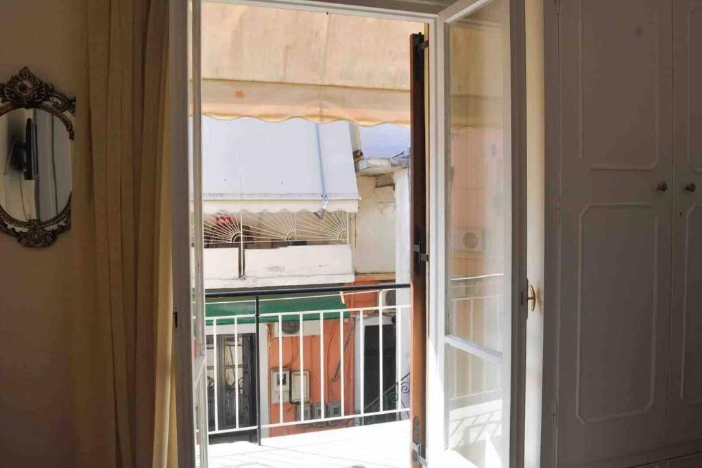 Evdoxia - Piccola Casa Corfu Town Appartement Buitenkant foto