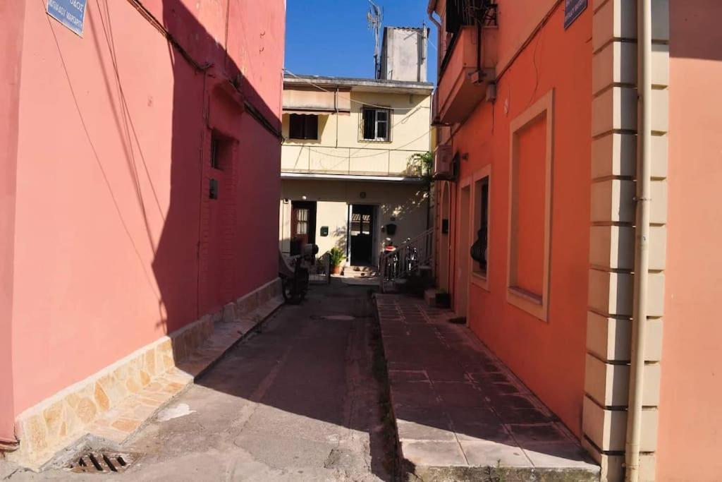 Evdoxia - Piccola Casa Corfu Town Appartement Buitenkant foto