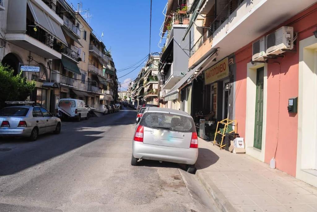 Evdoxia - Piccola Casa Corfu Town Appartement Buitenkant foto